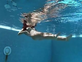 Puzan Bruhova Sexy Underwater Submerged